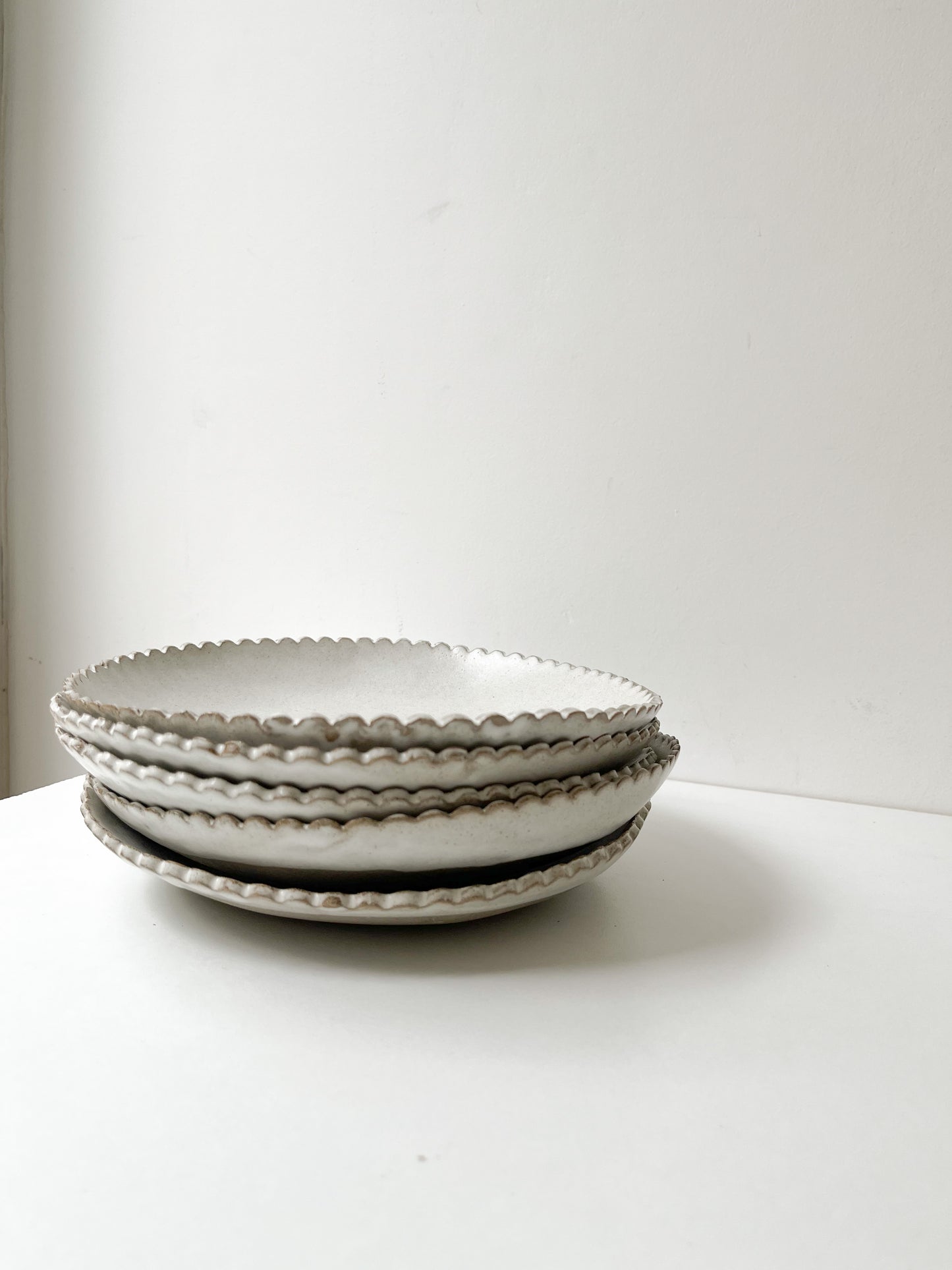 SET OF 2 bowls