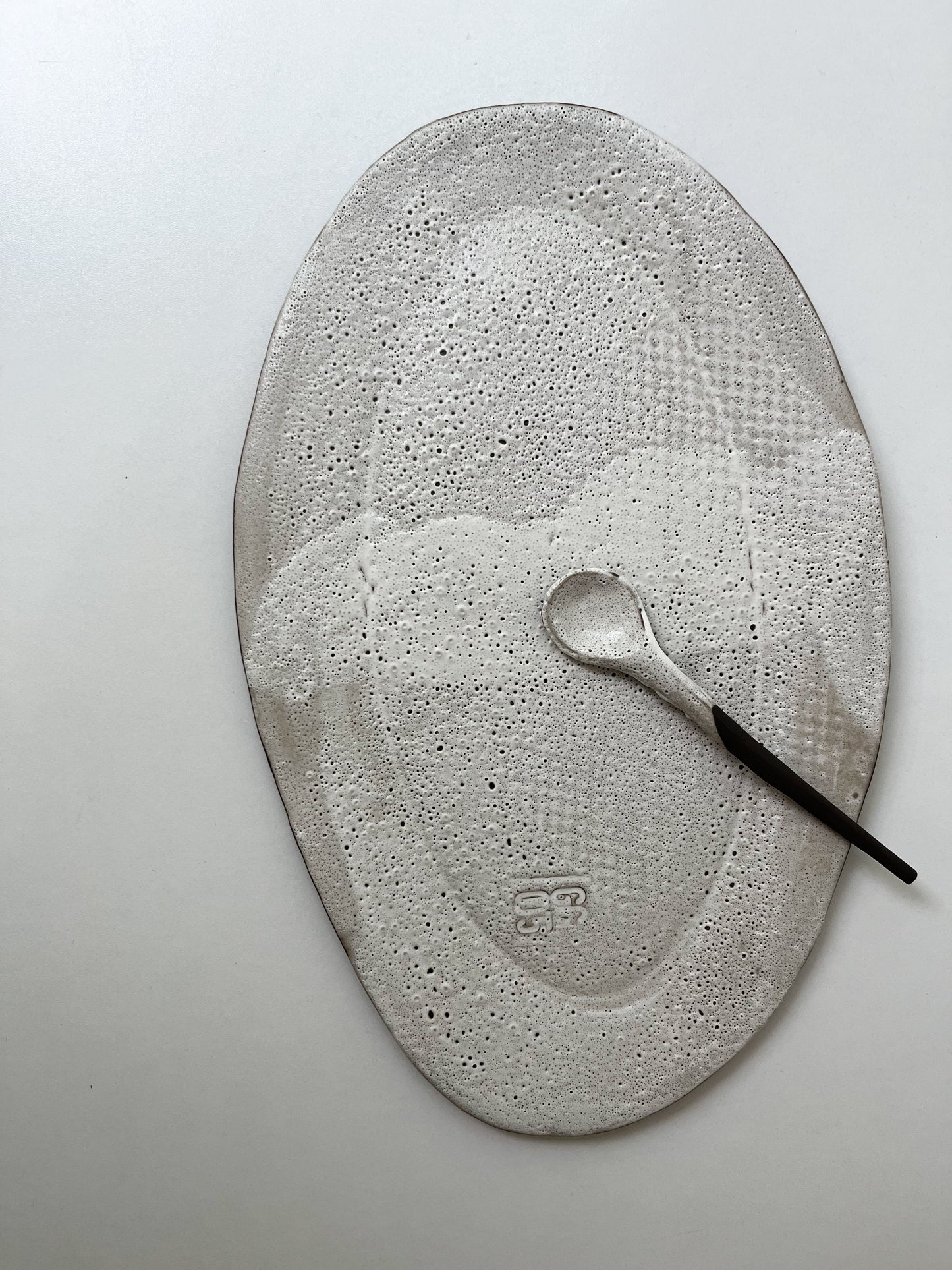 Lava oval tray