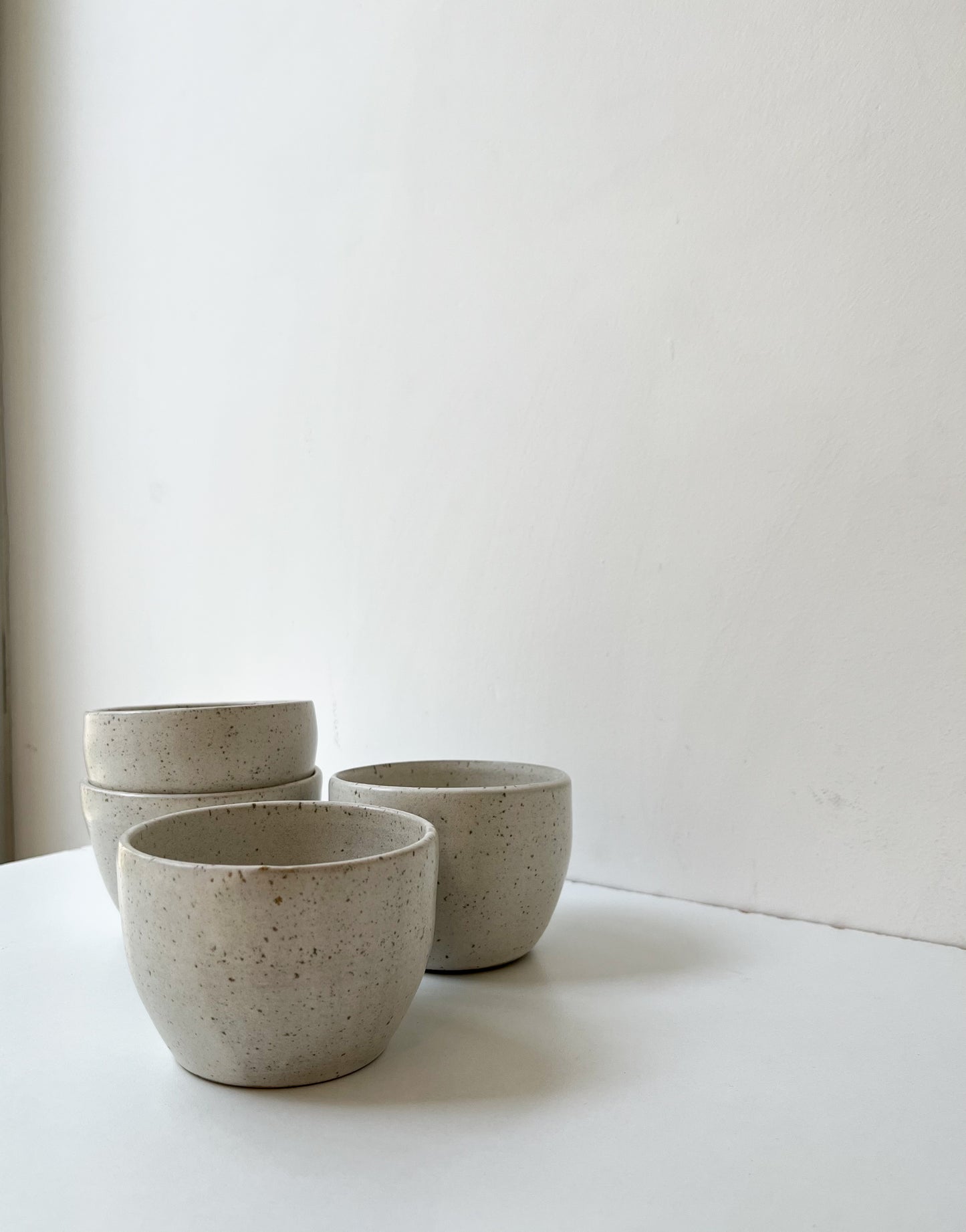 Set of 2 tea bowls