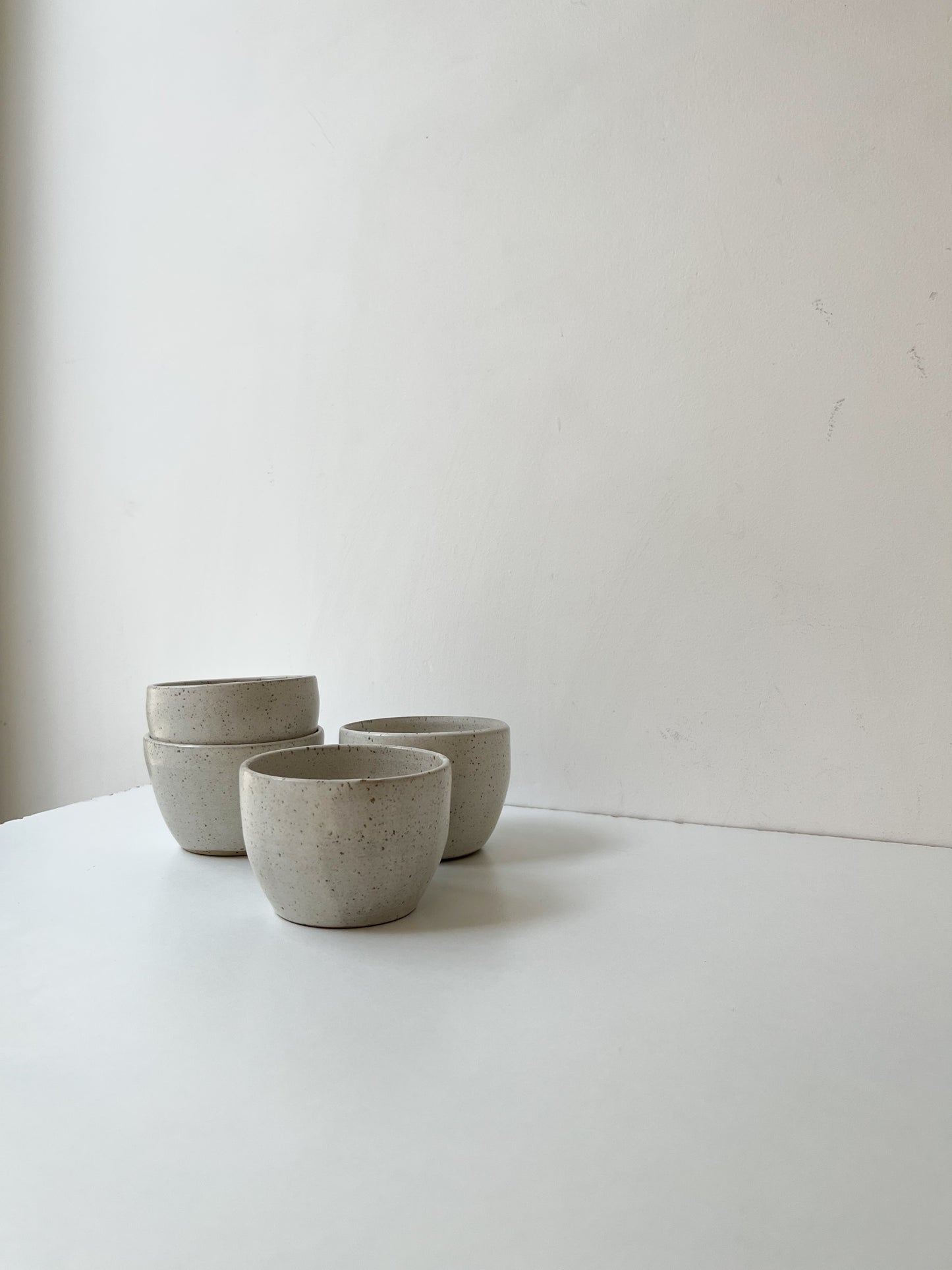 Set of 2 tea bowls