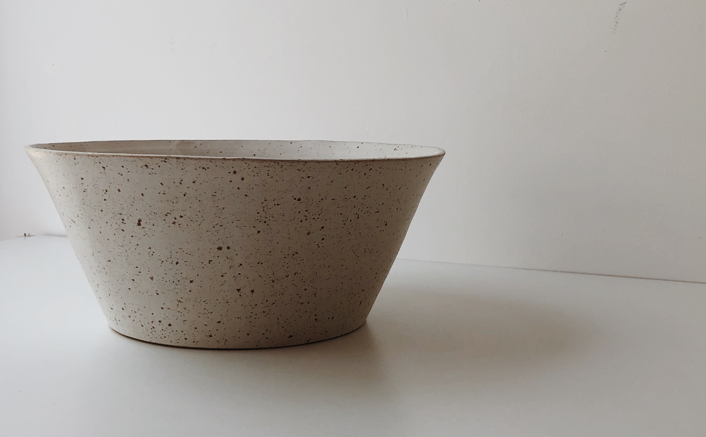 Speckled serving bowl